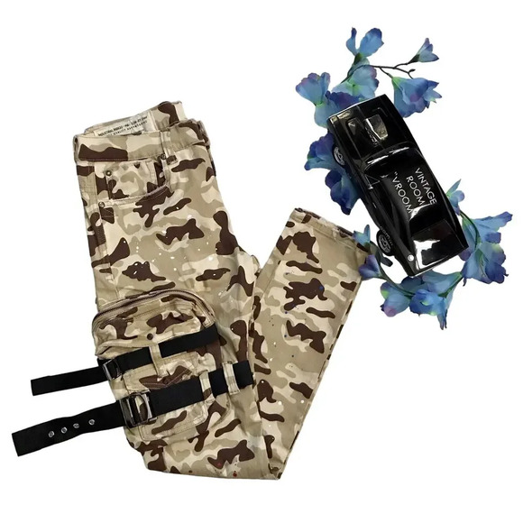 Industrial Indigo NWT Camouflage Cargo Skinny Jeans Men 32 x 32 - Picture 1 of 13